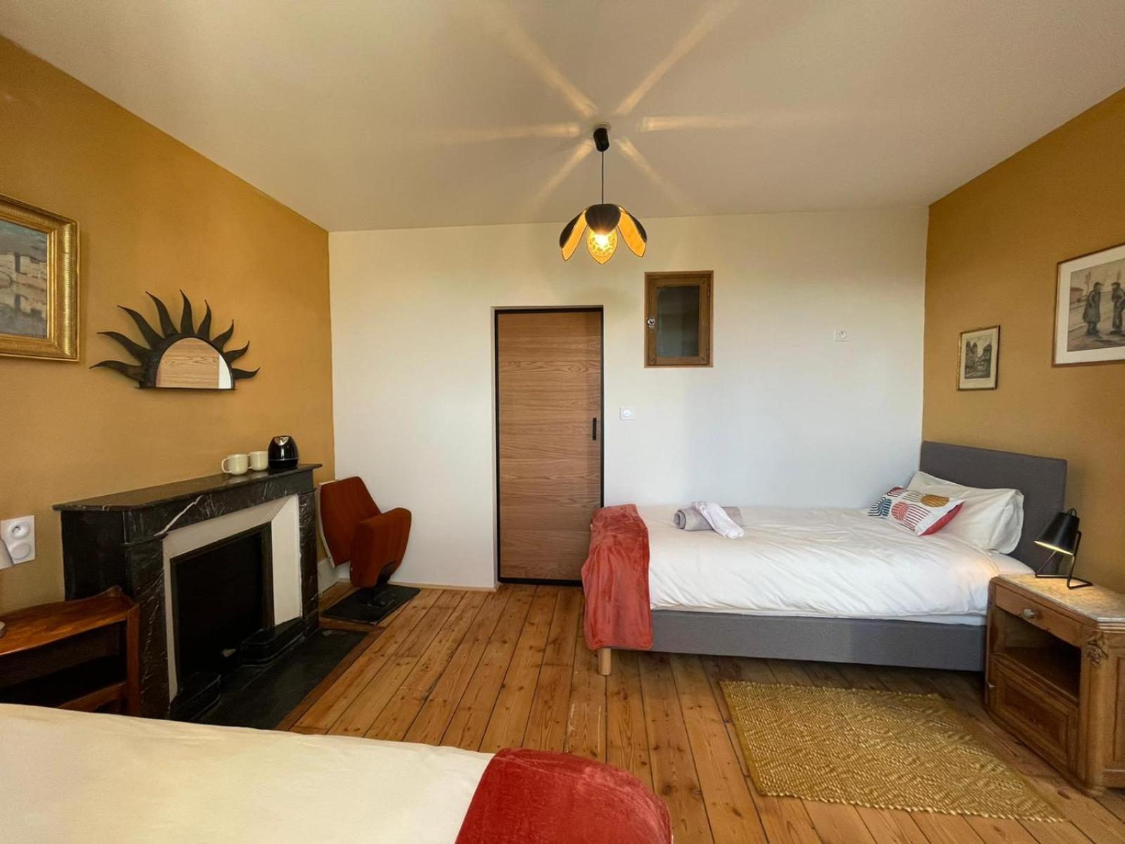 La Porte Des Pres Cluny Kamer foto
